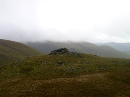 The large shelter on the top of Meal Fell