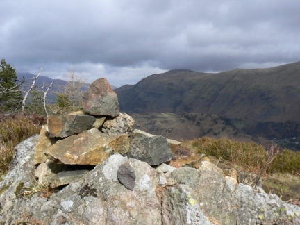 The top of Raven Crag looking towards Clough Head