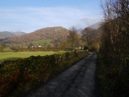 Approaching Troutbeck Tongue along Ings Lane