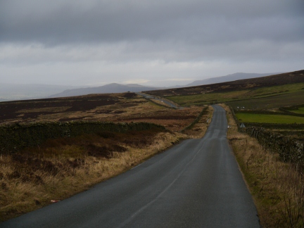 The road over Thornton Moor looking to Flasby Fell