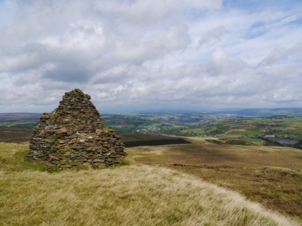 The large shelter cairn on Nab Hill
