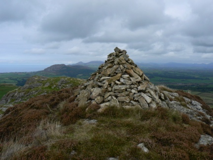 The large cairn on the top of Garn Bach
