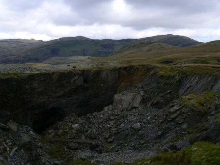 The deep hole of West Twll